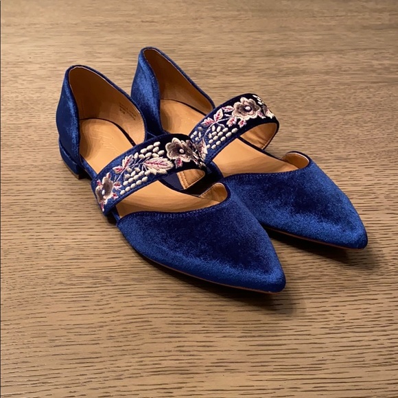 bettye muller Shoes - Bettye Muller Navy Blue Suede Jamisen Flats-8.5